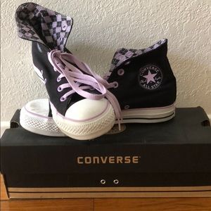 Hi Top Converse argyle purple and black